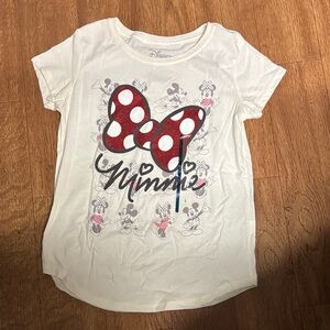NWT Disney Minnie Mouse Cream Tee with Red Bow